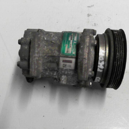 Compresseur clim RENAULT CLIO 2 Photo n°1