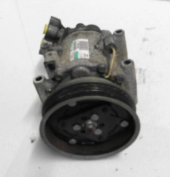 Compresseur clim RENAULT CLIO 3