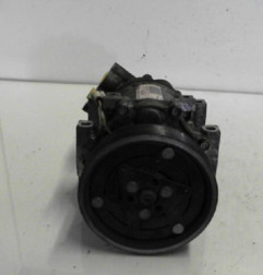 Compresseur clim DACIA SANDERO 1 Photo n°5