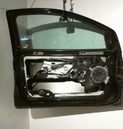 Porte avant gauche CITROEN C2 Photo n°3