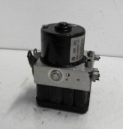 Bloc ABS (freins anti-blocage) BMW SERIE 1 E87 Photo n°3