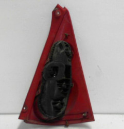 Feu arriere principal gauche (feux) PEUGEOT 107 Photo n°6