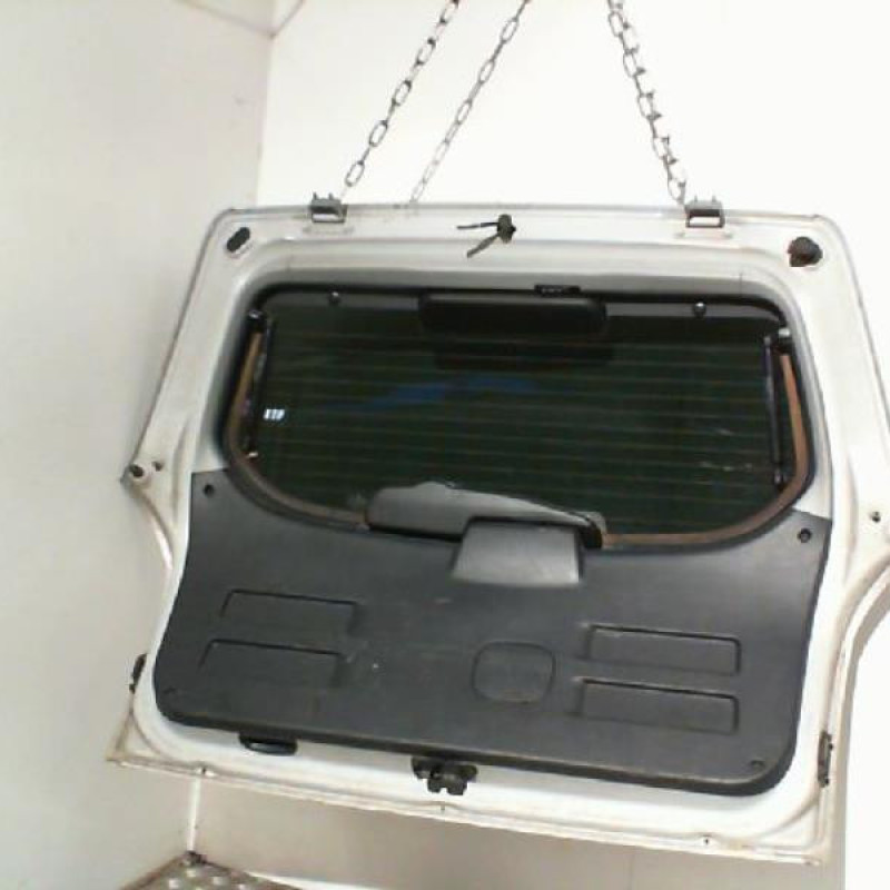 Malle/Hayon arriere HYUNDAI TUCSON 1