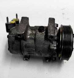 Compresseur clim PEUGEOT 206 Photo n°5