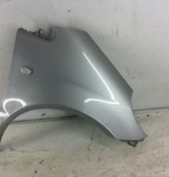 Aile avant droit MERCEDES CLASSE A 168