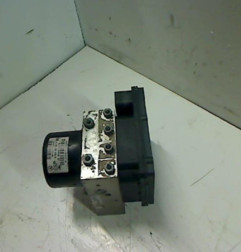 Bloc ABS (freins anti-blocage) MERCEDES CLASSE C 203 COUPE SPORT Photo n°4