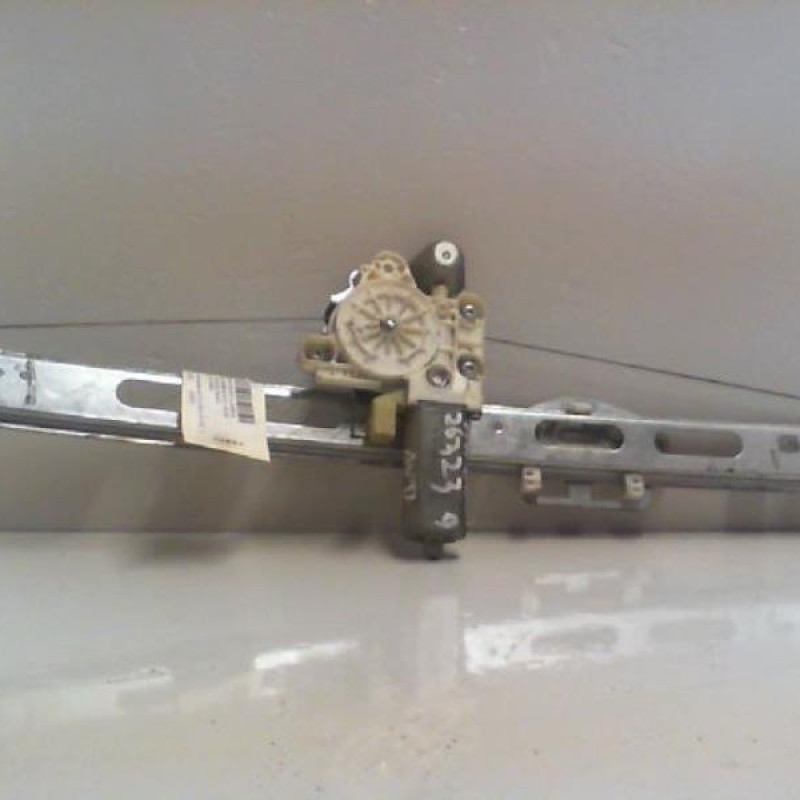 Leve vitre electrique avant droit MERCEDES CLASSE A