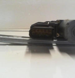 Leve vitre electrique avant droit MERCEDES CLASSE A 168 Photo n°1