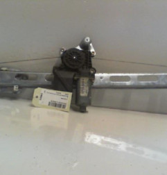 Leve vitre electrique avant droit MERCEDES CLASSE A 168