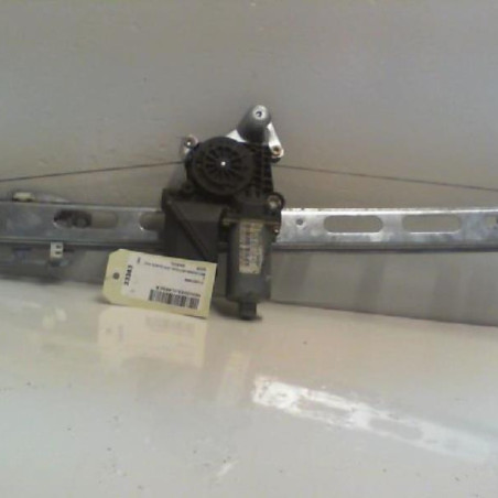 Leve vitre electrique avant droit MERCEDES CLASSE A 168