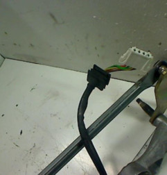 Moteur essuie glace avant MERCEDES CLASSE C 203 COUPE SPORT Photo n°5