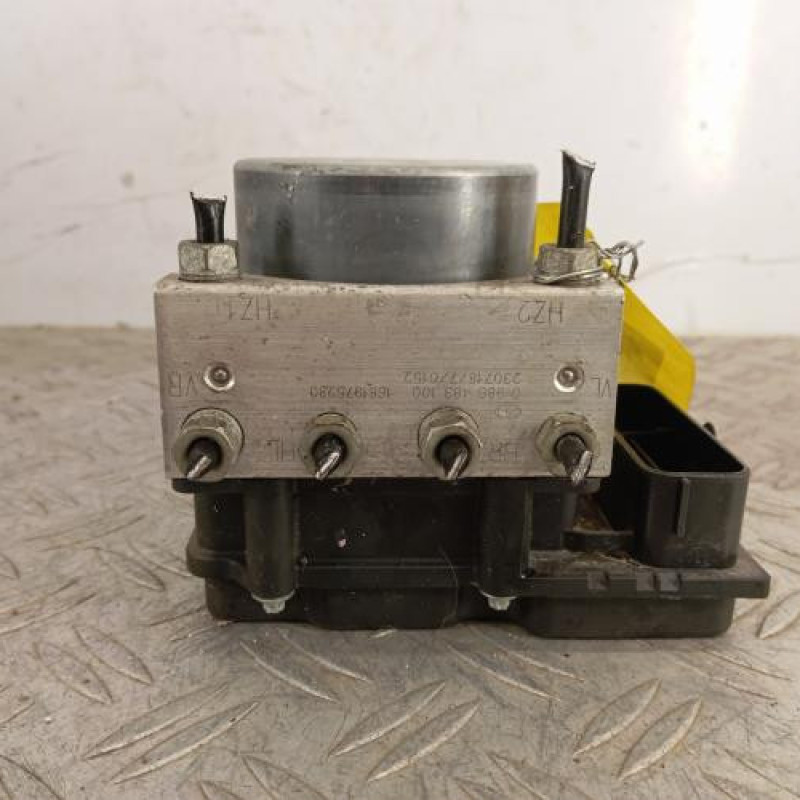 Bloc ABS (freins anti-blocage) OPEL CORSA D