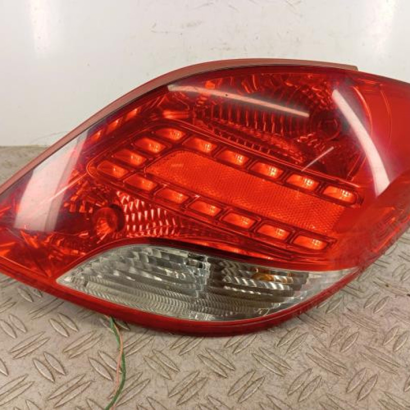 Feu arriere principal droit (feux) PEUGEOT 207