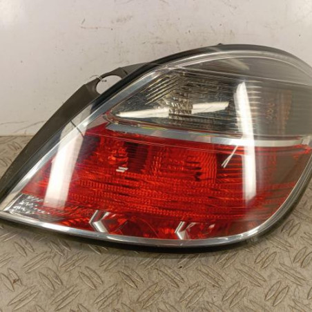 Feu arriere principal droit (feux) OPEL ASTRA H Photo n°1