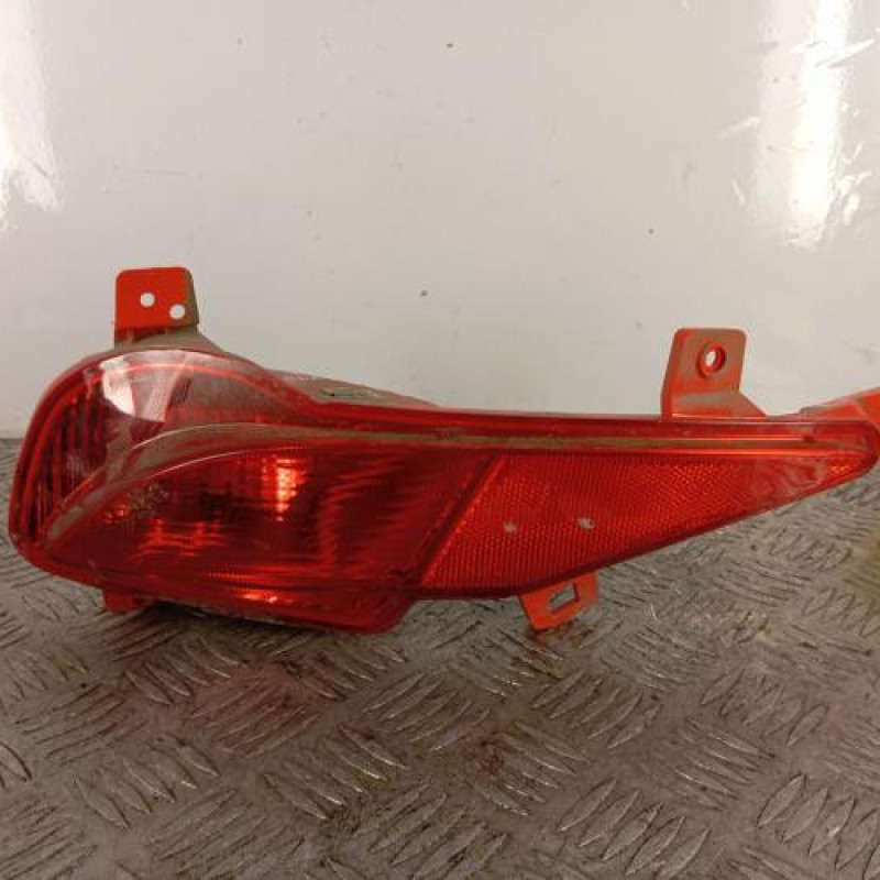 Feu de pare choc arriere gauche HYUNDAI I 20 3