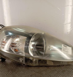 Optique avant principal droit (feux)(phare) FIAT GRANDE PUNTO Photo n°1