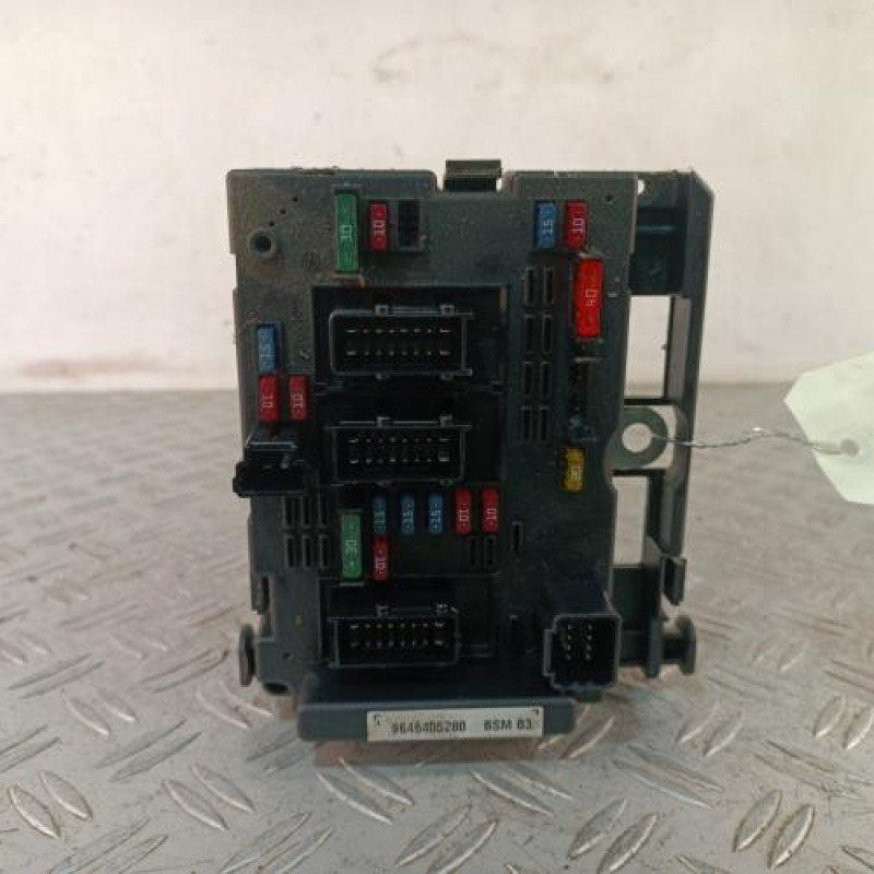 Boitier servitude moteur (BSM) PEUGEOT 307