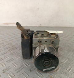 Bloc ABS (freins anti-blocage) VOLKSWAGEN GOLF 6 Photo n°1