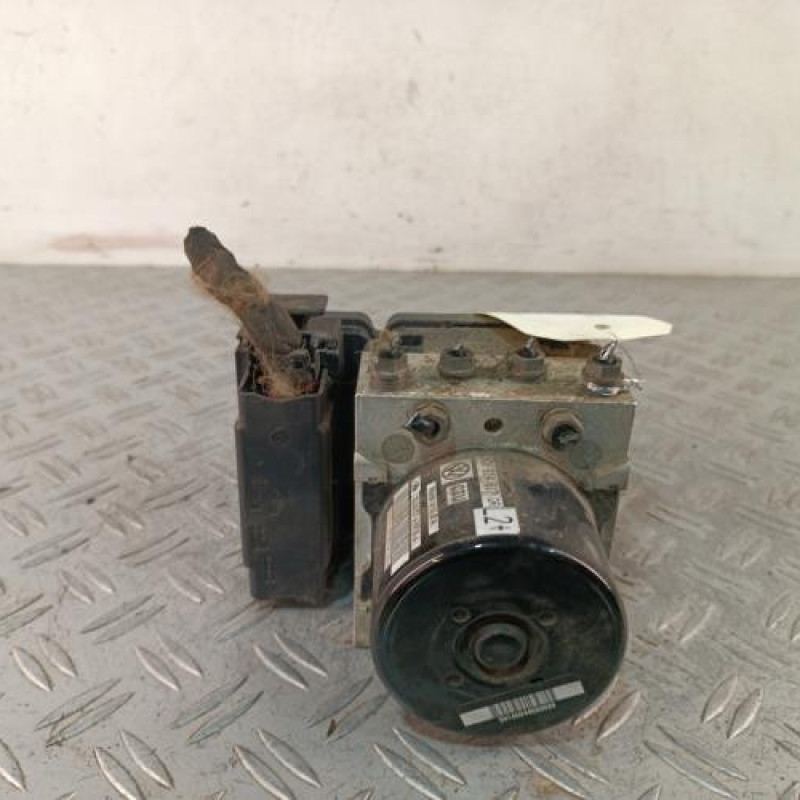 Bloc ABS (freins anti-blocage) VOLKSWAGEN GOLF 6