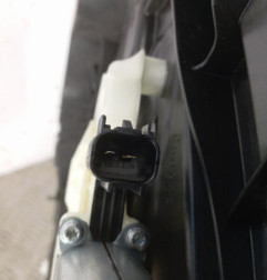 Leve vitre electrique avant droit FORD FIESTA 7 Photo n°3