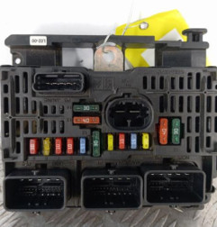 Boitier servitude moteur (BSM) PEUGEOT 407 Photo n°1