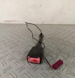 Attache ceinture avant droit FORD B-MAX