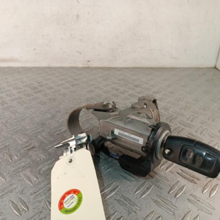 Neiman FORD B-MAX Photo n°1