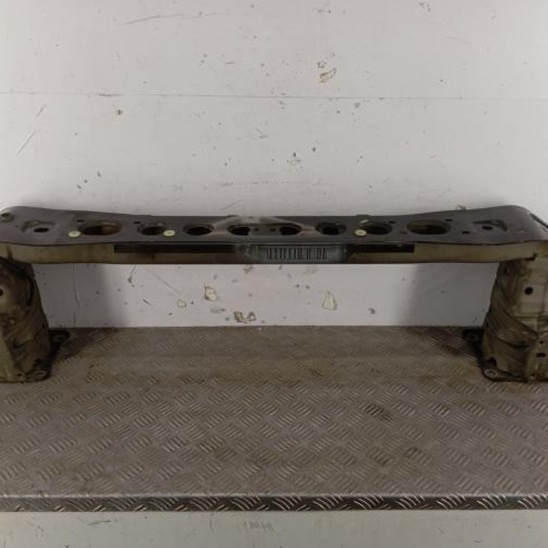 Renfort pare choc avant (traverse) FORD FOCUS 3