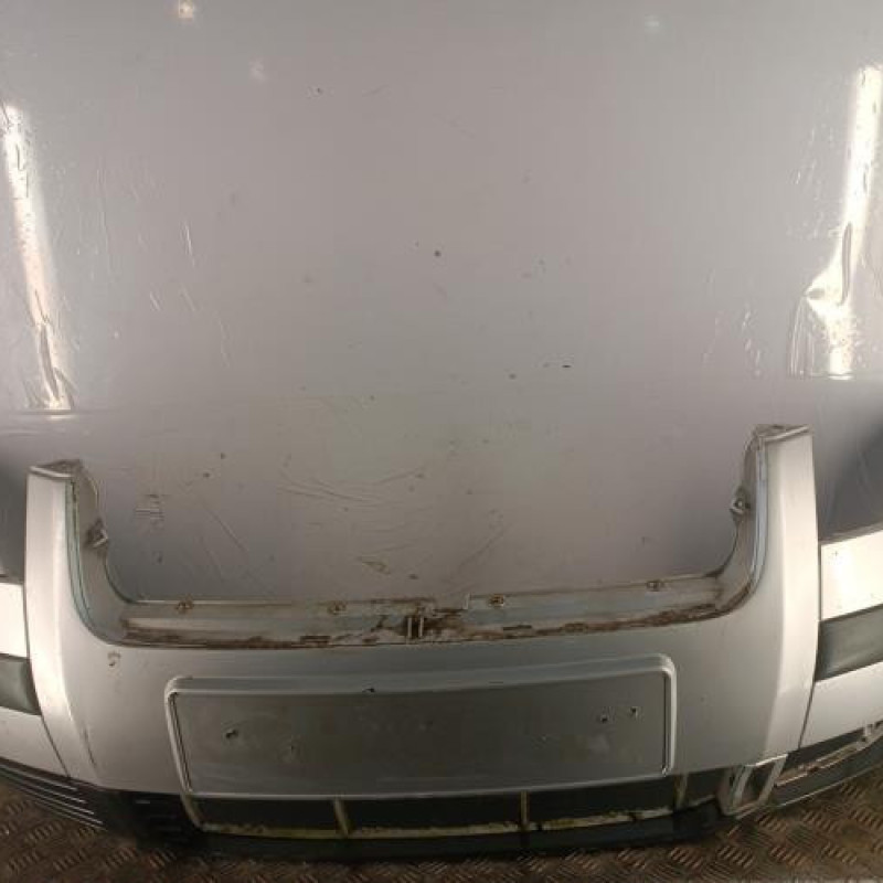 Pare choc avant VOLKSWAGEN PASSAT 4