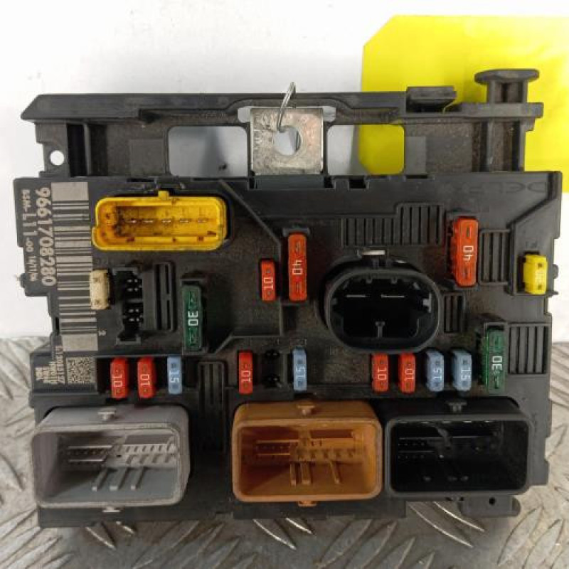 Boitier servitude moteur (BSM) PEUGEOT 307