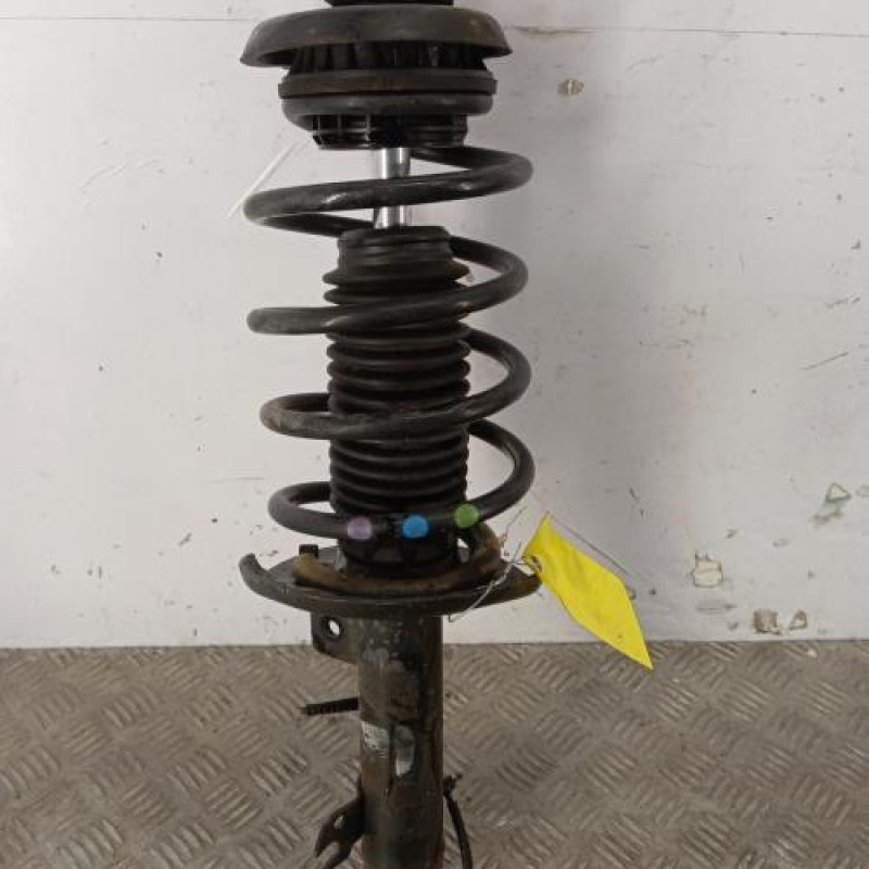 Amortisseur avant droit PEUGEOT 2008 1