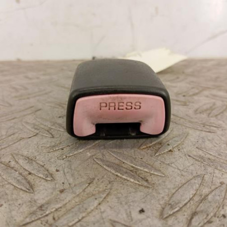 Attache ceinture avant gauche PEUGEOT 107