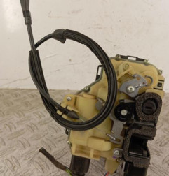 Serrure arriere droit VOLKSWAGEN POLO 4