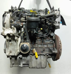 Moteur CITROEN XSARA Photo n°1