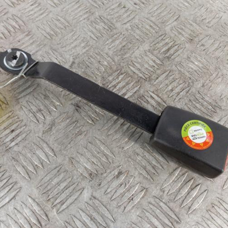 Attache ceinture avant droit RENAULT CLIO 3