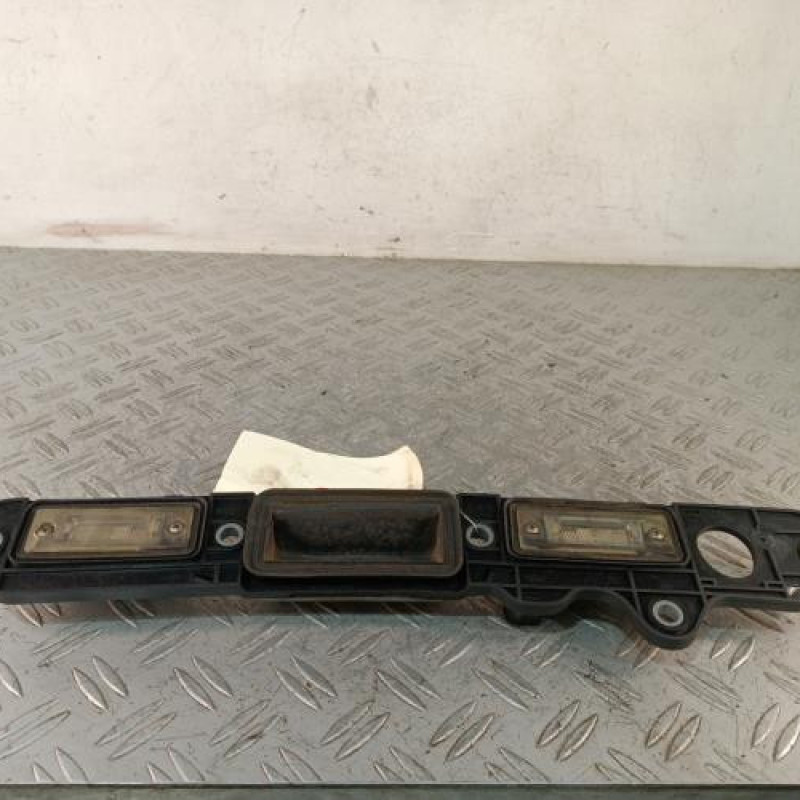 Poignee hayon VOLKSWAGEN TOURAN 1