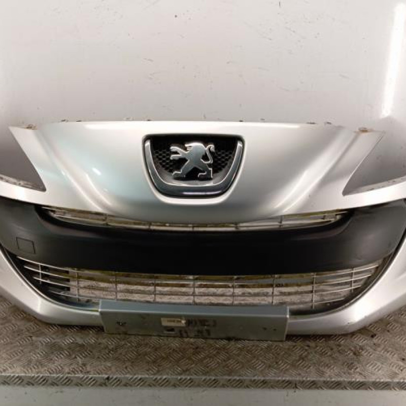 Pare choc avant PEUGEOT 308 1