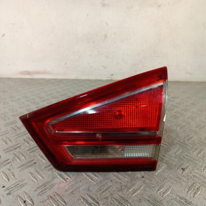 Feu arriere secondaire droit (feux) FORD B-MAX