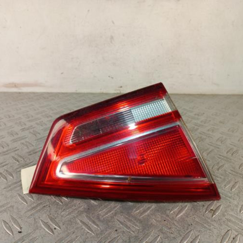 Feu arriere secondaire gauche (feux) FORD B-MAX