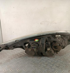 Optique avant principal gauche (feux)(phare) FORD B-MAX