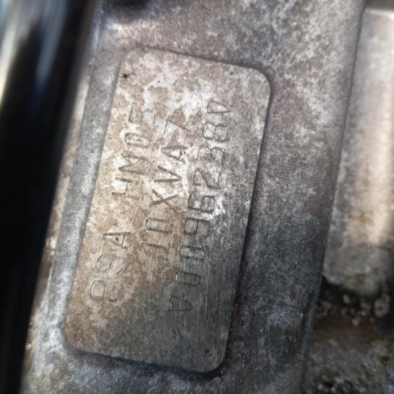 Moteur PEUGEOT 208 1