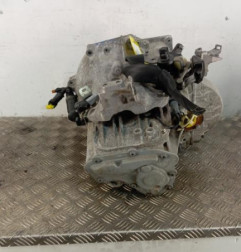 Boite de vitesses PEUGEOT 3008 2 Photo n°3