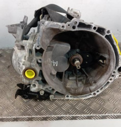 Boite de vitesses PEUGEOT 308 2 Photo n°1