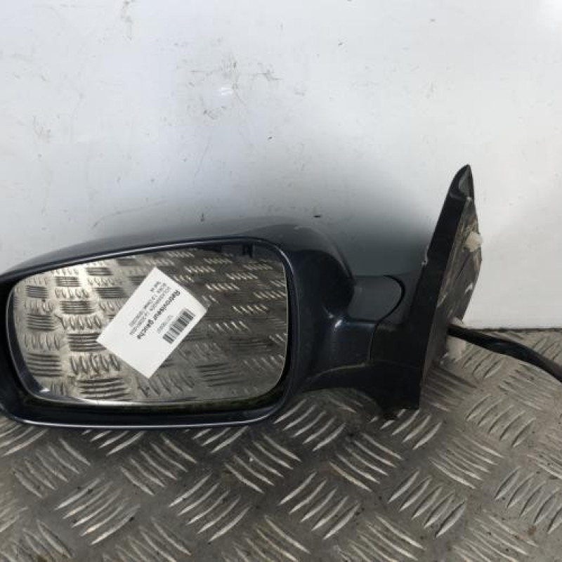 Retroviseur gauche VOLKSWAGEN BORA