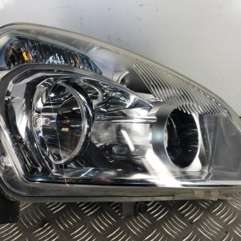 Optique avant principal droit (feux)(phare) NISSAN QASHQAI 1