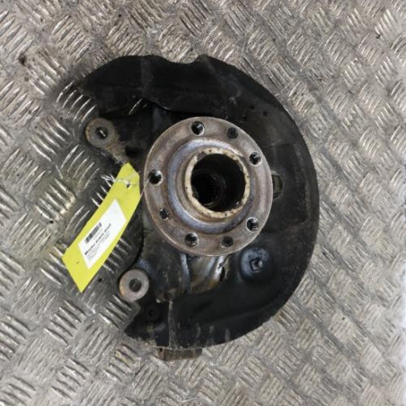 Moyeu avant droit PEUGEOT 308 2 Photo n°1