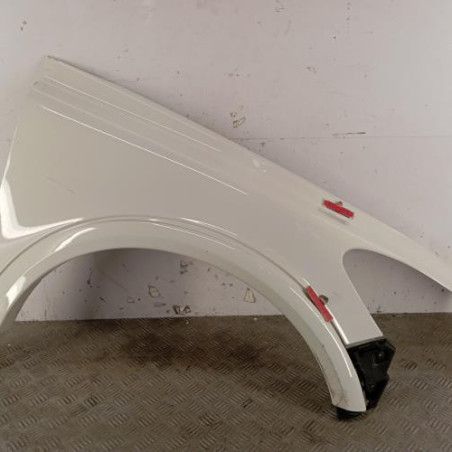 Aile avant droit VOLVO C 30 Photo n°1