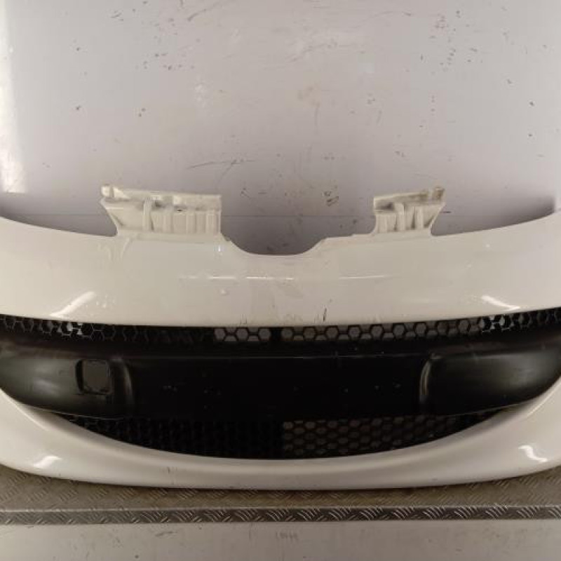 Pare choc avant PEUGEOT 107