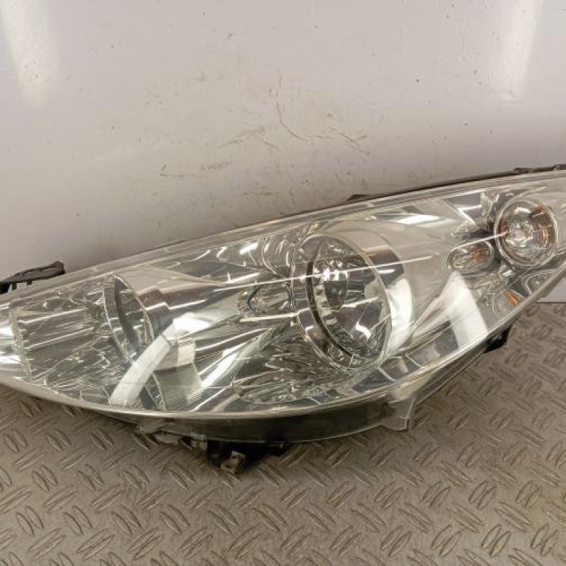 Optique avant principal gauche (feux)(phare) PEUGEOT 308 1