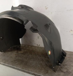 Pare boue avant droit FORD FOCUS 3 Photo n°1